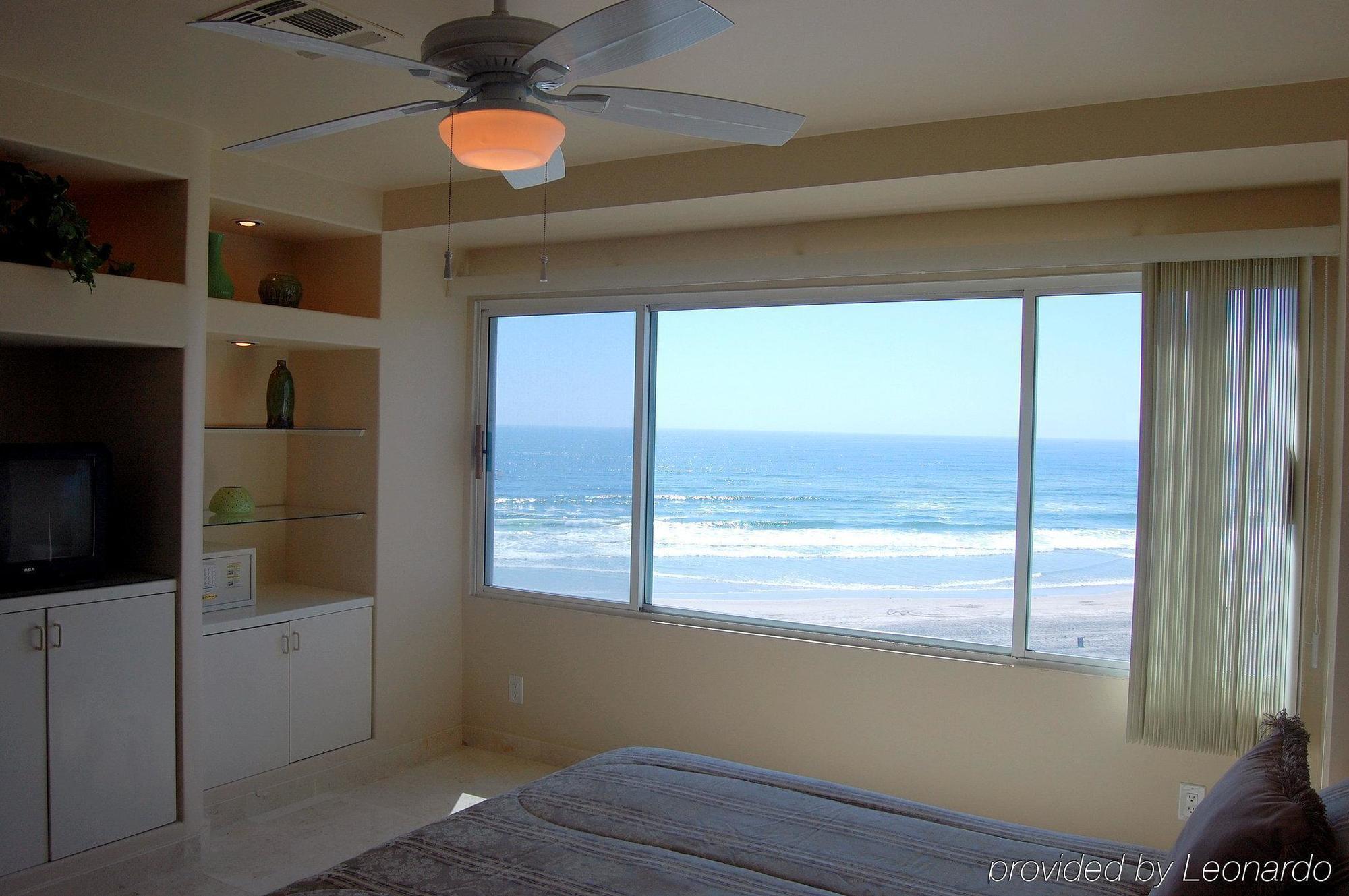 Rosarito Inn Room photo